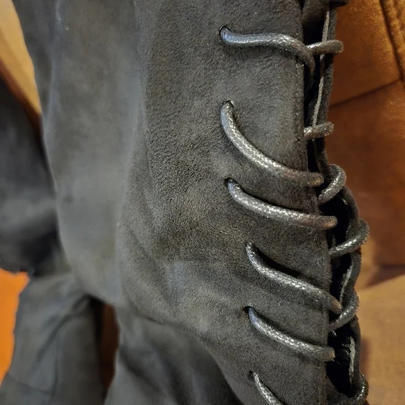 NEW! French Connection Over-the-Knee Micro Suede Boots /Size 7.5 US/ Black - Picture 5 of 8